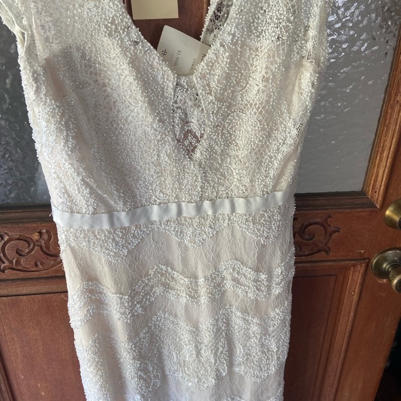 BHLDN Catherine Deane wedding dress - Picture 6 of 9